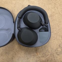 Sony WH-1000XM6 Wireless Noise Canceling Headphones