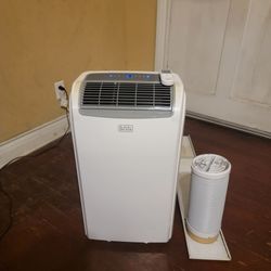 Black & Decker Digital 8,000 BTU Portable 3 in 1 Air Conditioner, Dehumidifier And Fan With Remote