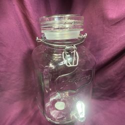 1 GALLON LAUNDRY LIQUID DISPENSER