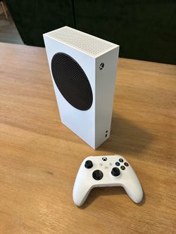Xbox Series S 512GB (White) — Controller + Power Cable Included | Great Condition