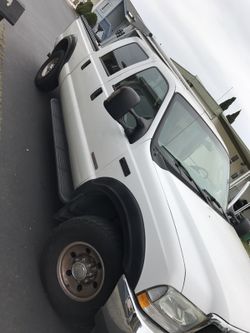 2500 ford diesel truck