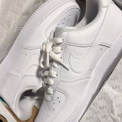 Nike Air Force 1 – $120 M10.5