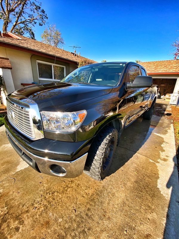 2010 Toyota Tundra Double Cab - Long Bed for Sale in Riverside, CA