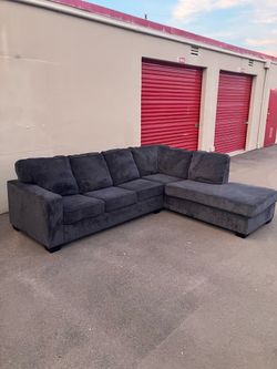Modern Gray Sectional Sofa