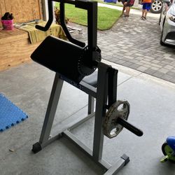 Bicep/tricep Machine.  Adjustable 