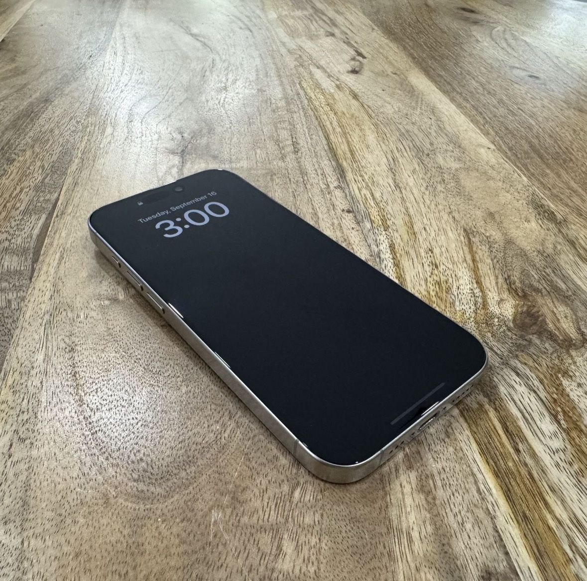 iPhone 15 Pro (Unlocked)