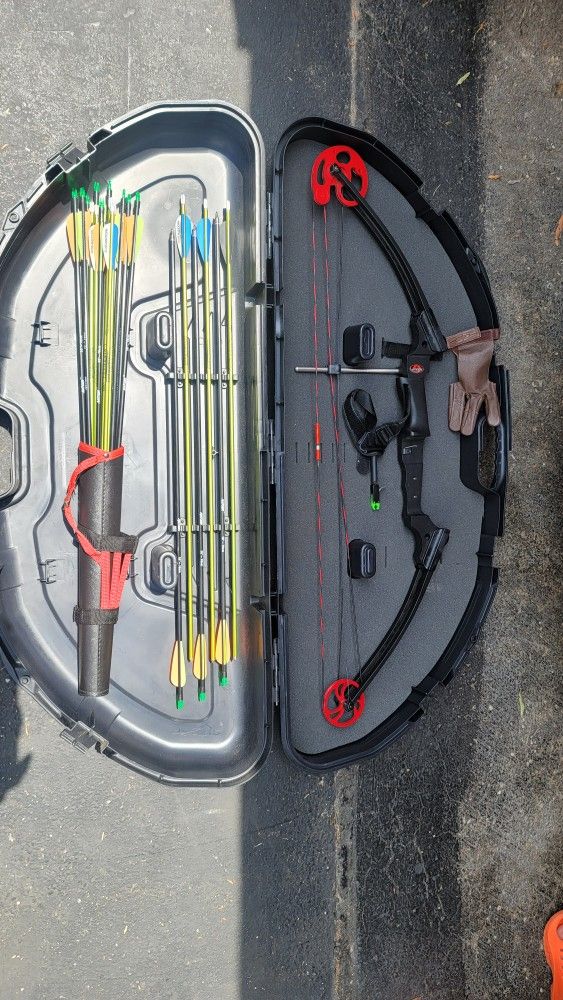 Genesis Bow Plus ARROWS, Release, And glove