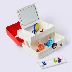 Pokemon - Caboodles case red and white
