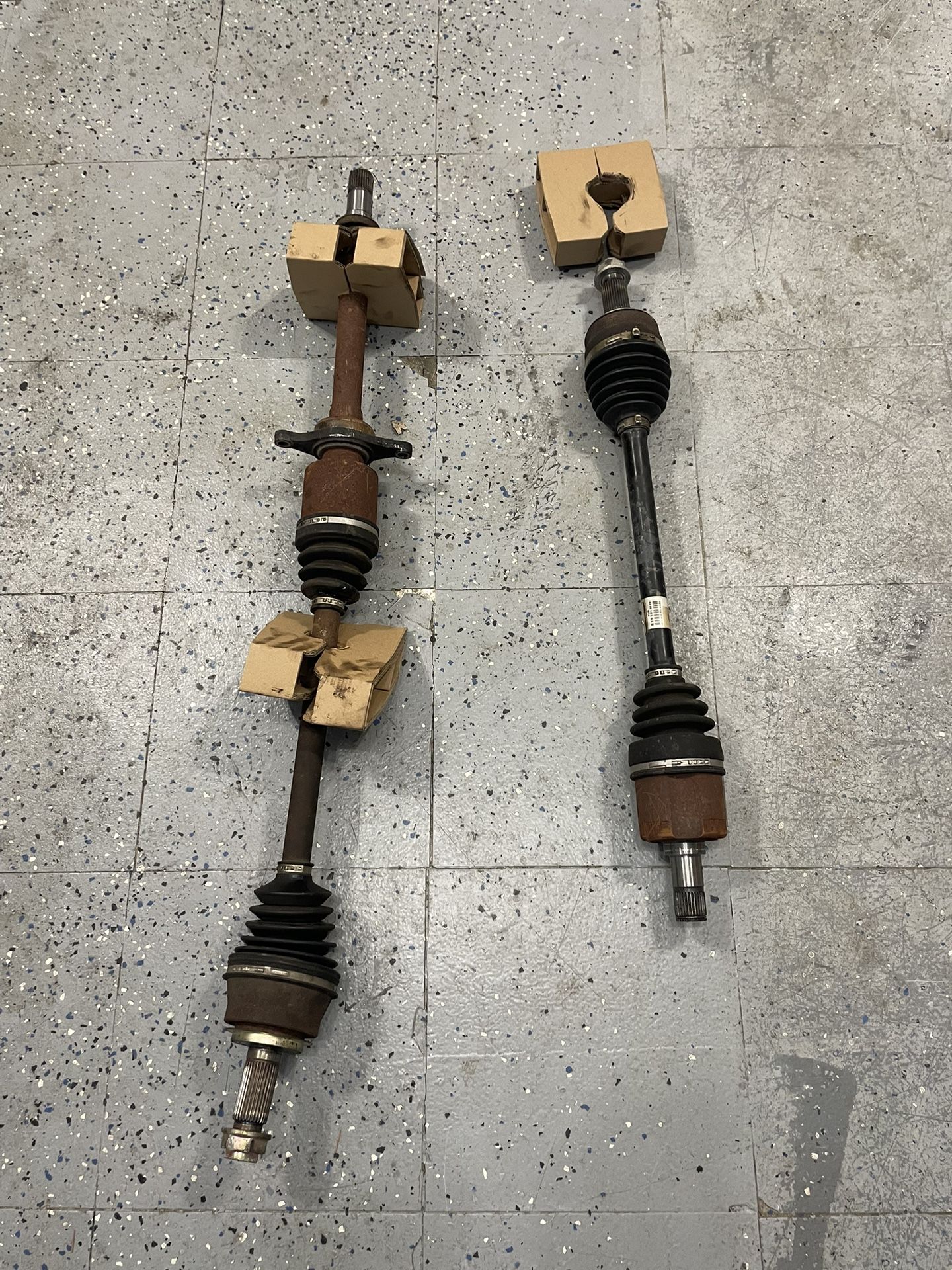 CV Axle Driver And Passenger Side