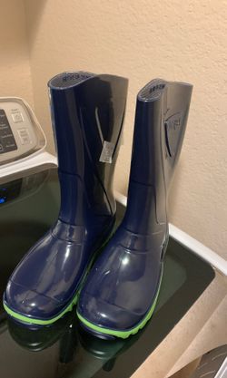 Rain boots