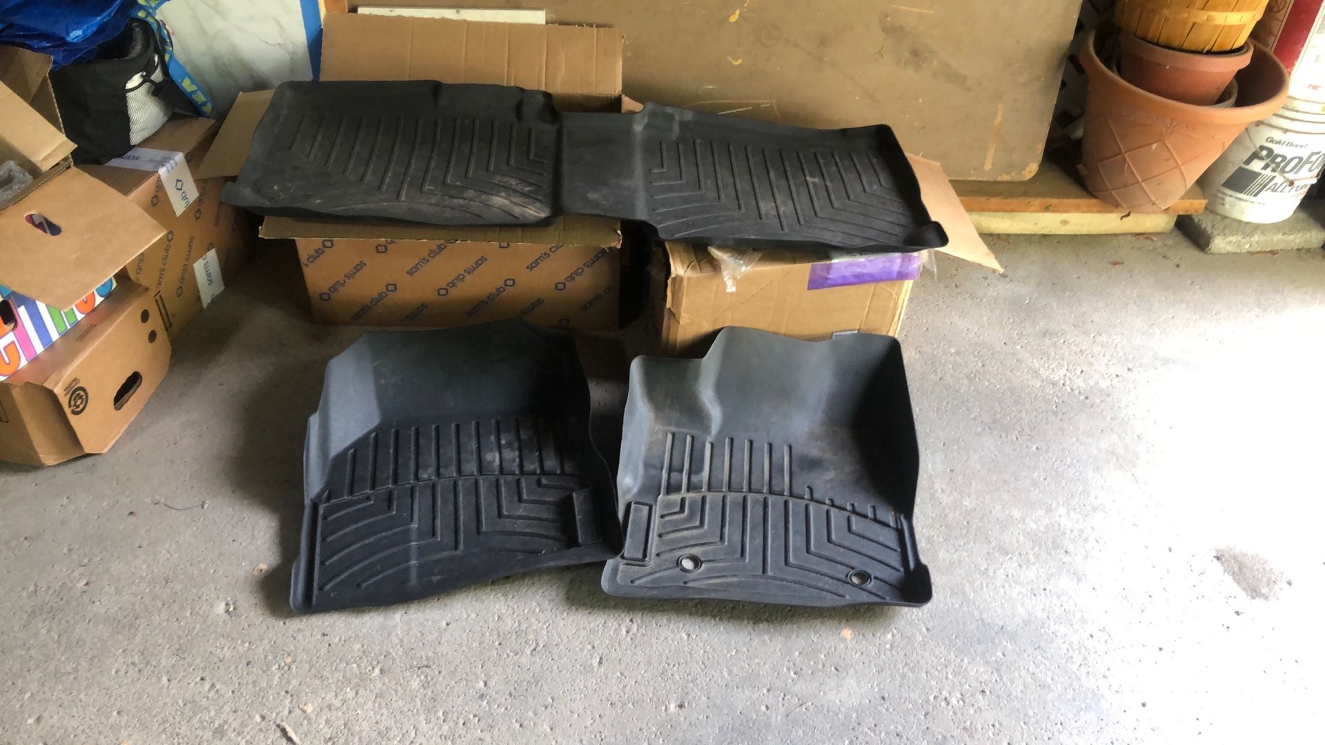 Floor Mats. Weather Texhy