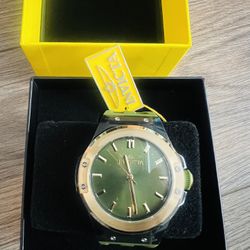 Invicta Sea Base 50016 Men's Watch - Quartz Movement - Plastic with Green Dial 