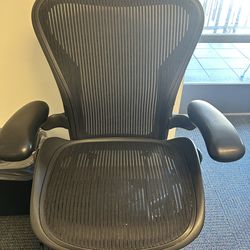 Herman Miller. Size c & b