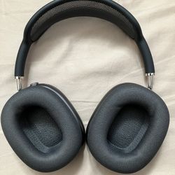 Headphones- Apple AirPods 
