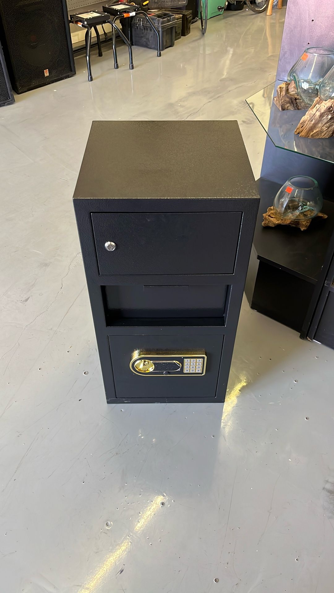 Safe With Drop Box