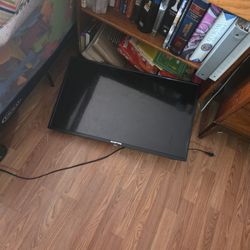 Tv, Wall Mount Attached