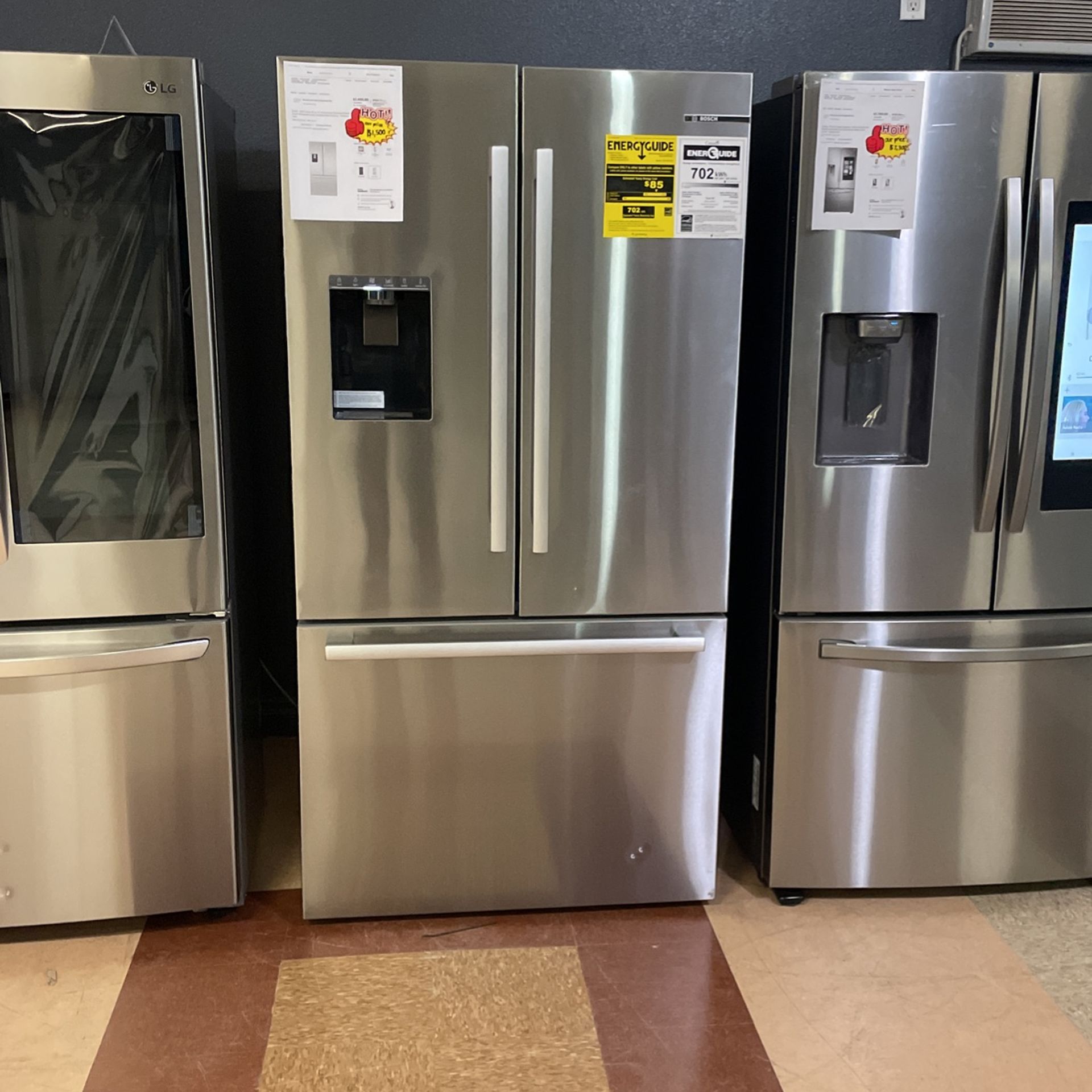 Bosch Stainless Steel French Door Refrigerator With Water Dispenser And Ice Maker💢