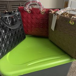 Purses 