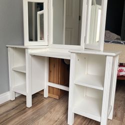 Vanity Desk 