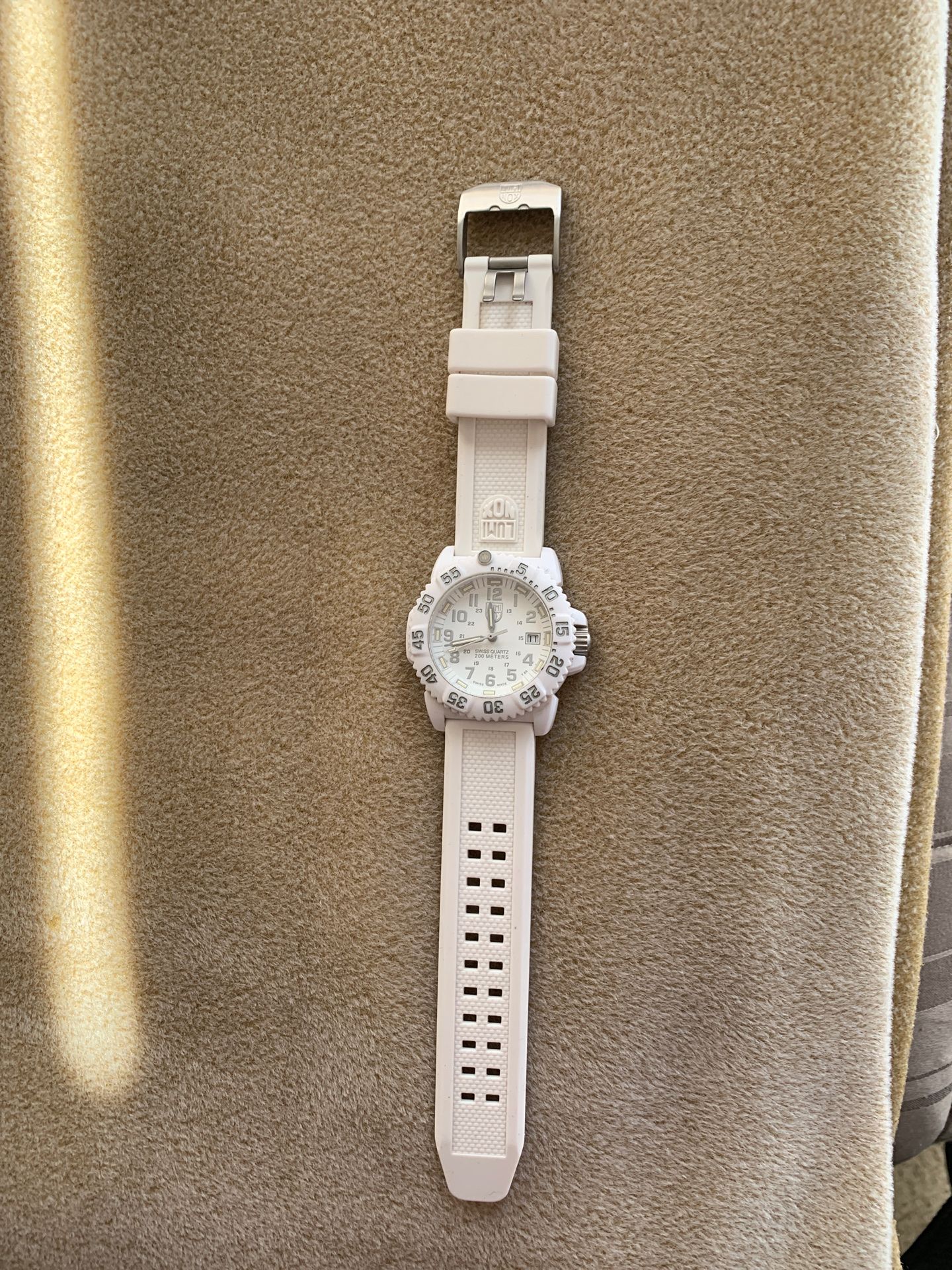 Luminox Series 7050 ホワイアウト 稼働品 Luminox 7050 Series