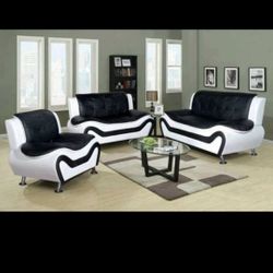 Brand New 3pc White/Black Bonded Leather Sofa Set.