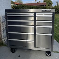 TOOL BOX