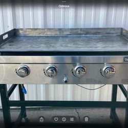 Royal Gourmet 36 In.    4 Burners Cast Iron  Top  GRIDDLE