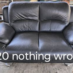 Loveseat 