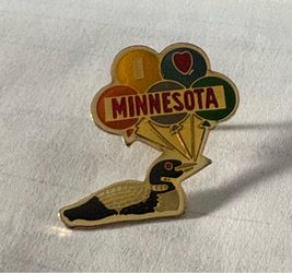 Vintage Minnesota lapel Pin