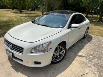 2014 Nissan Maxima SV Sedan 4D