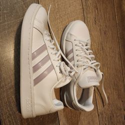 Adidas Size 7.5 