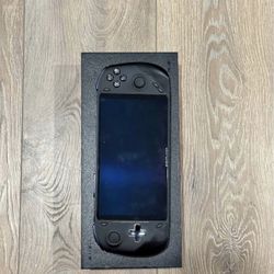 ONEXPLAYER F1 PRO OLED HX370 32GB RAM 2TB SSD HANDHELD PC 