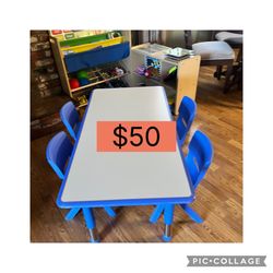 Kids table and chairs