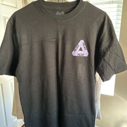 Palace Help Tee