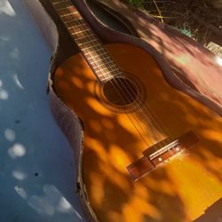 Yamaha C315 Classical Guitar.