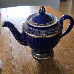 Vintage Tea Pot