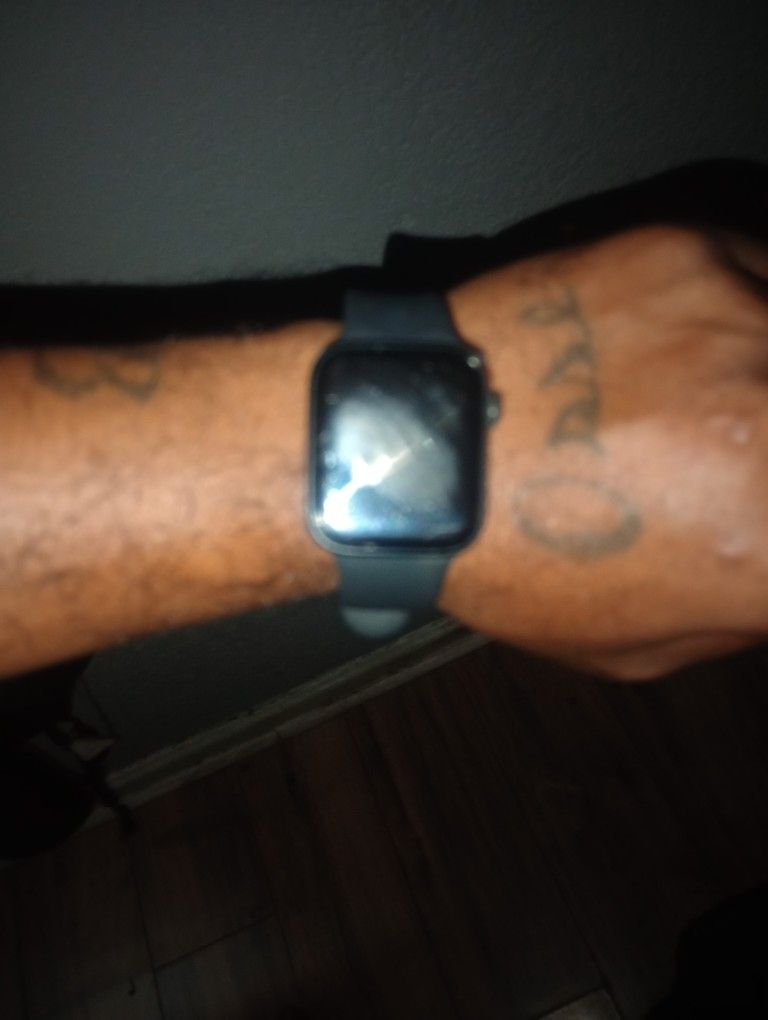 Apple Watch SE