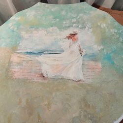 Lady in White End Table $100