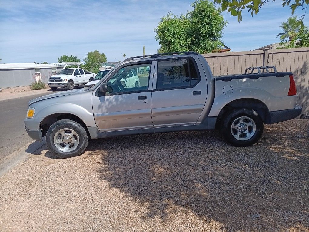 05 Ford Sportrack 2wd