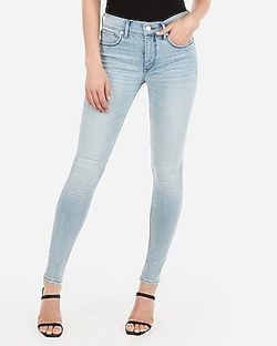 MID RISE DENIM PERFECT LIGHT WASH SKINNY JEANS.