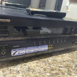 Onkyo Txsr-507 Av Receiver With 5 Hdmi Inputs 