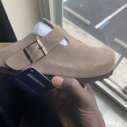 Clogs 