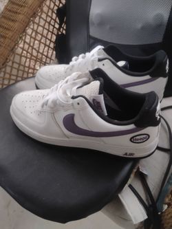 Air Nike Hoops size 11 and 1/2