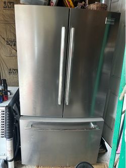 Frigidaire Refrigerator