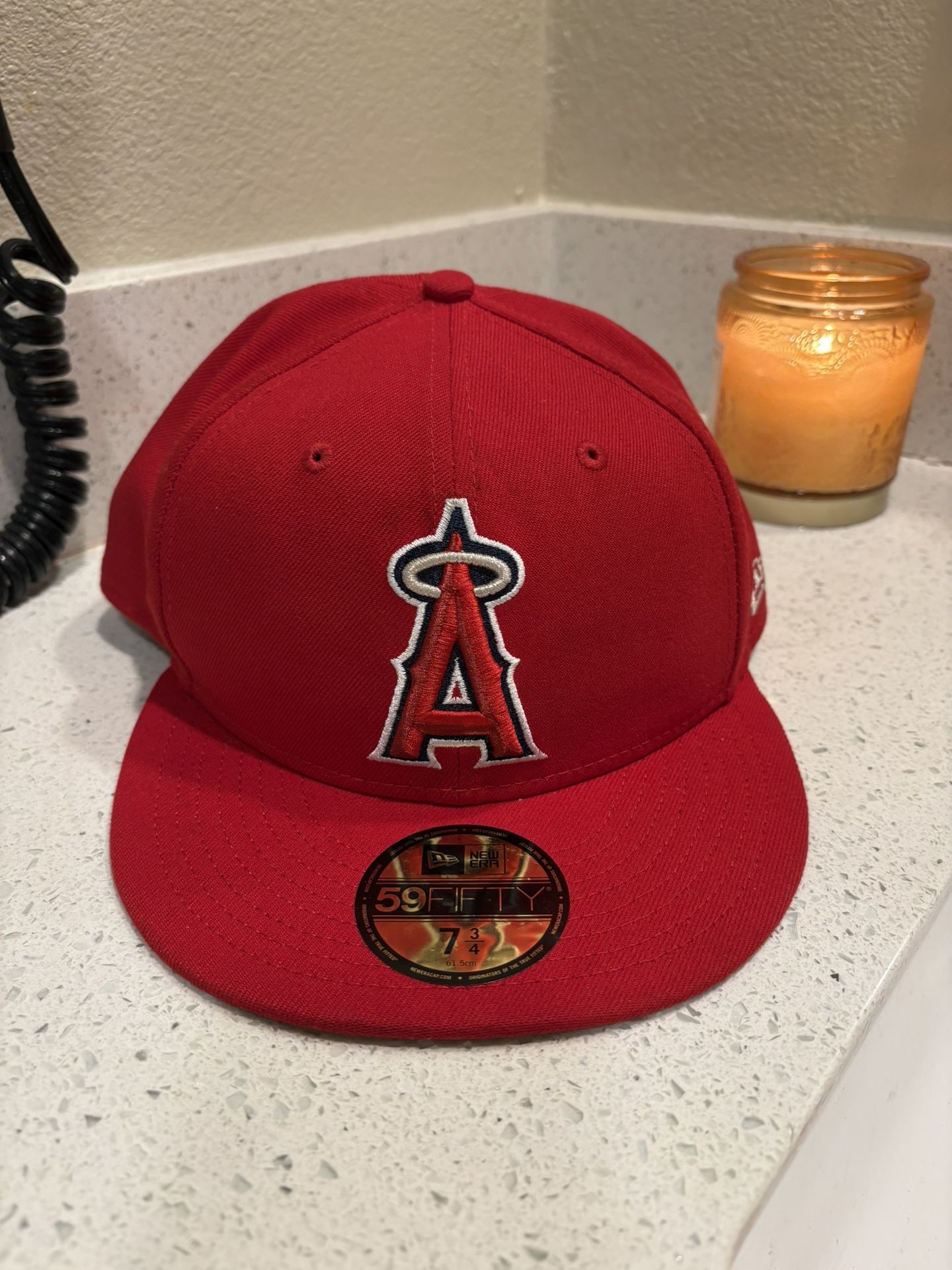 BRAND NEW ANGELS HAT