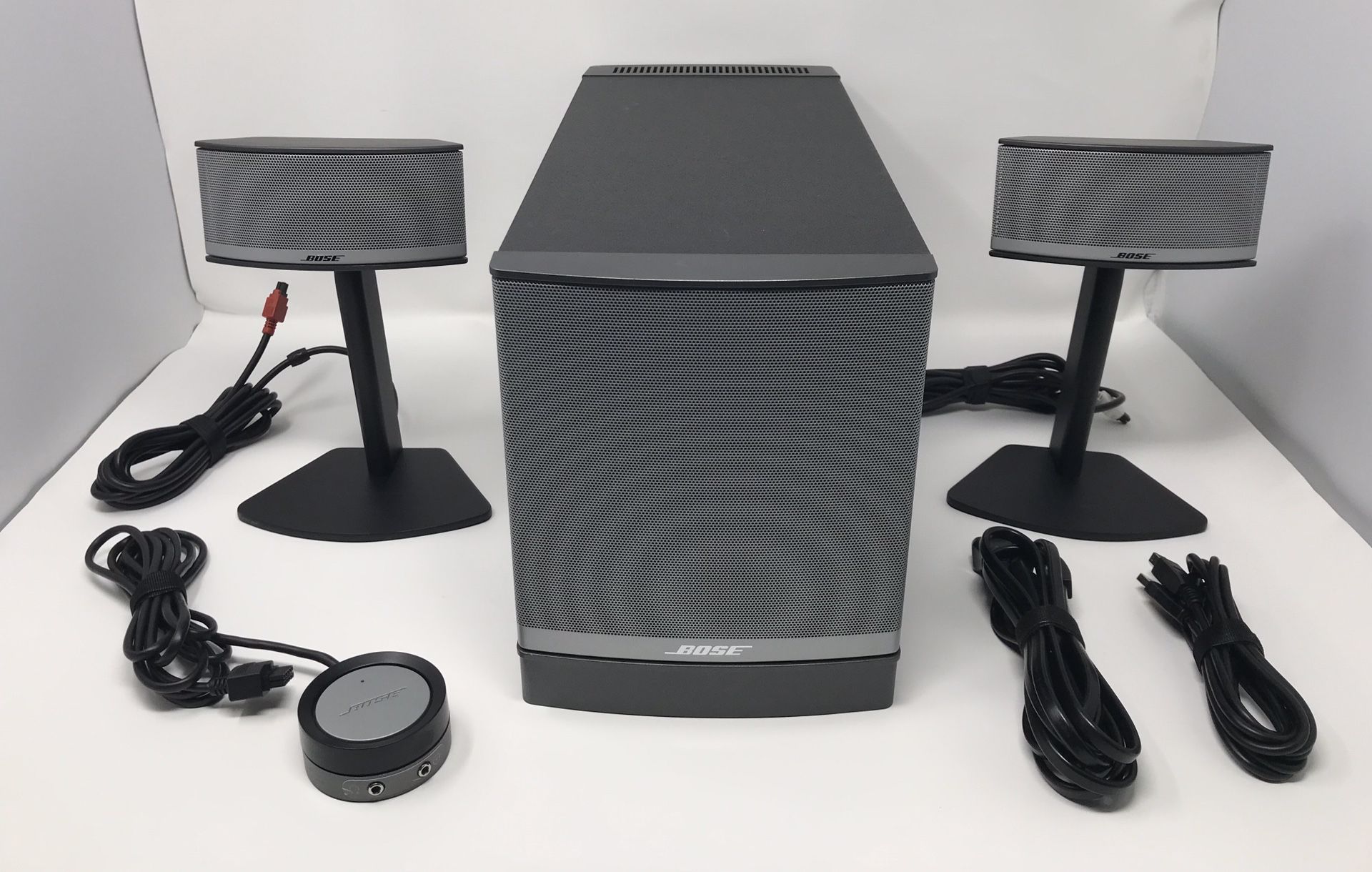 Bose Companion 5 Multimedia Speaker System - Excellent Condition