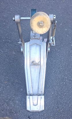 Vintage pearl p-780 single drum foot pedal