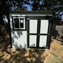 Small Shed 