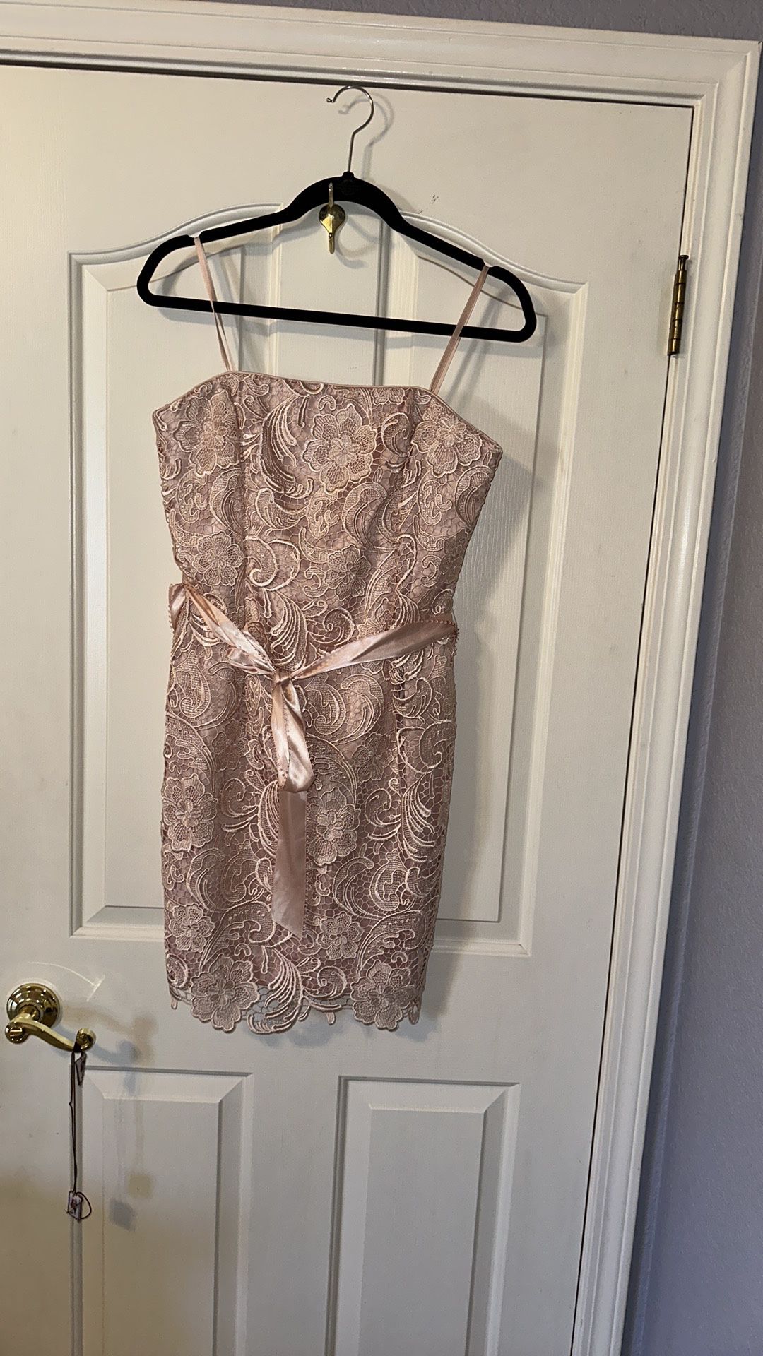 New Cocktail Dress . Size 8 - Regular Price $145