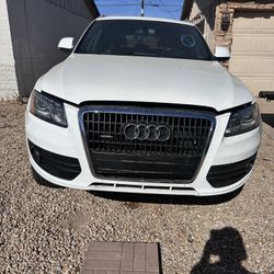 Audi 2011 For Parts